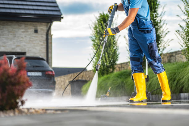 Best Commercial Building Pressure Washing  in Lambert, MS